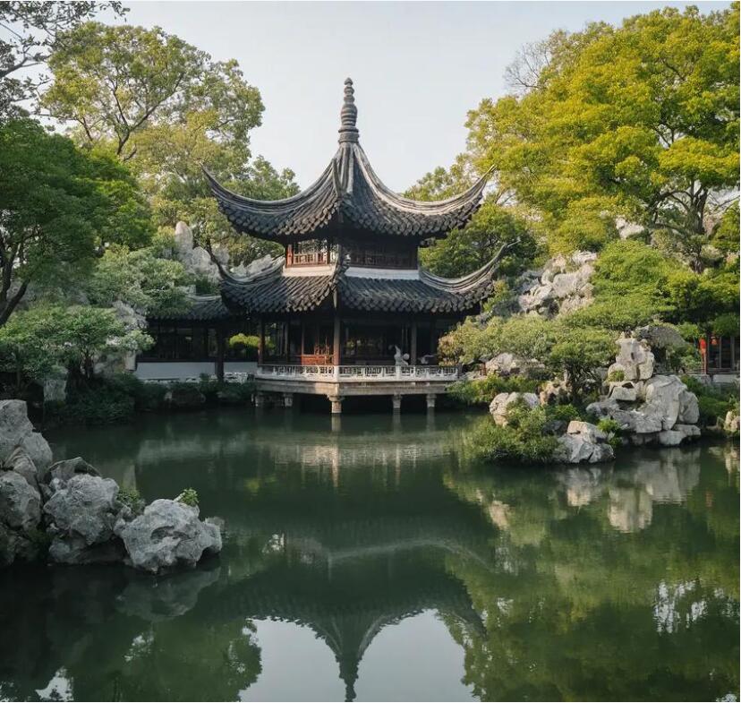 枣庄紫山餐饮有限公司